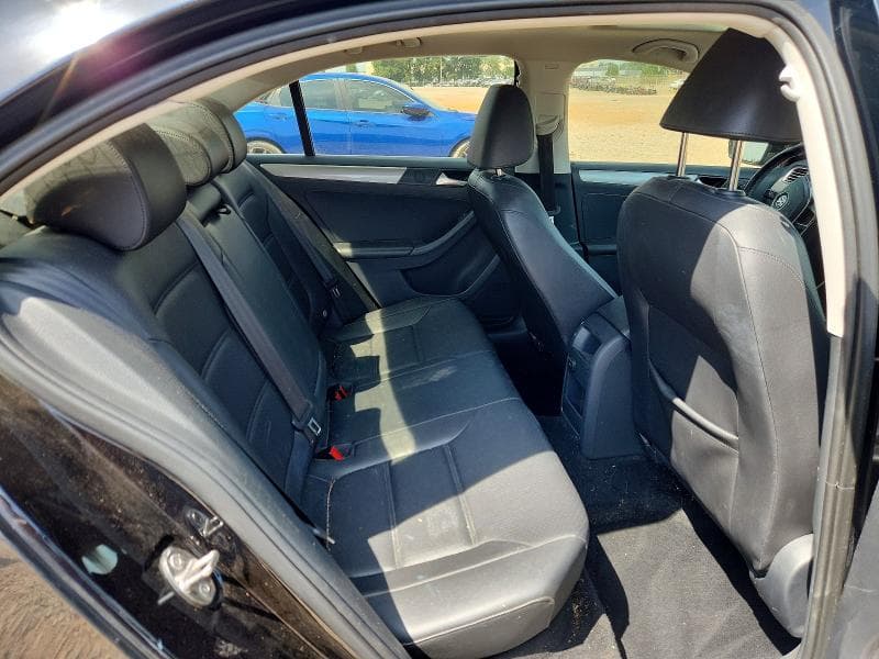2017 VOLKSWAGEN JETTA SE 10