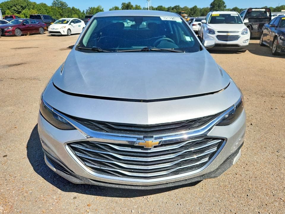 2020 CHEVROLET MALIBU LT 5