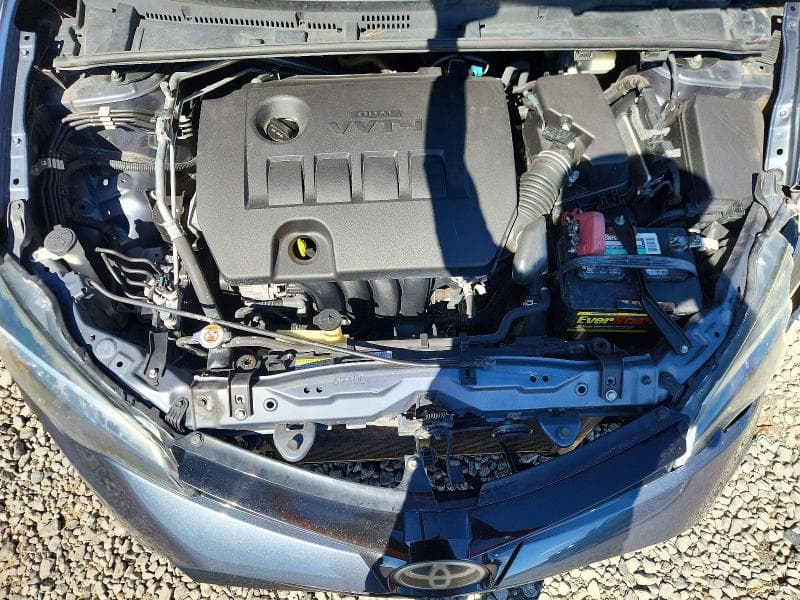 2017 TOYOTA COROLLA LE 11
