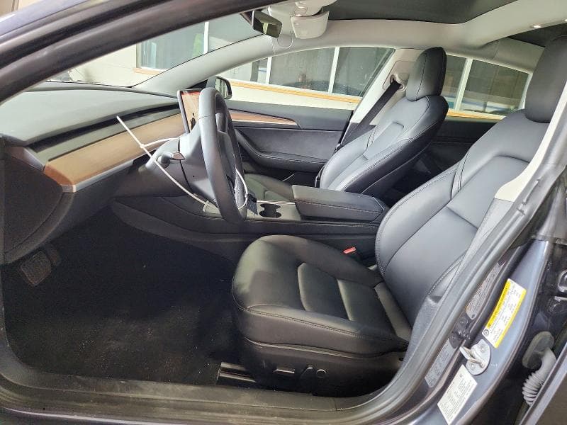 2023 TESLA MODEL 3 7
