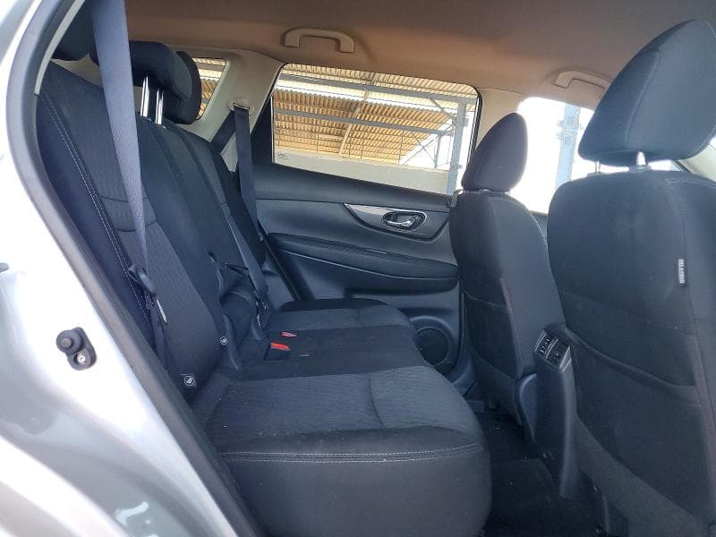 2017 NISSAN ROGUE SV 11