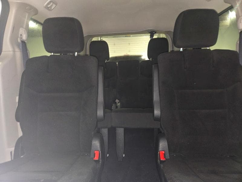 2019 DODGE GRAND CARAVAN SE 10