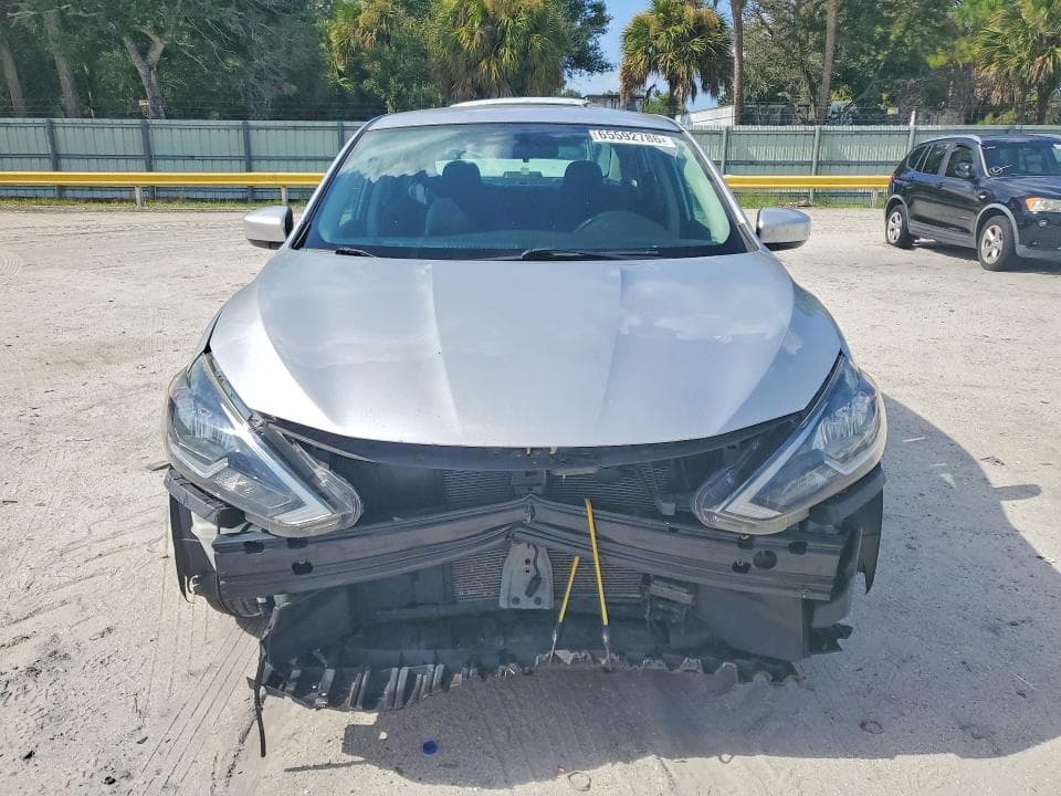 2019 NISSAN SENTRA SV 5