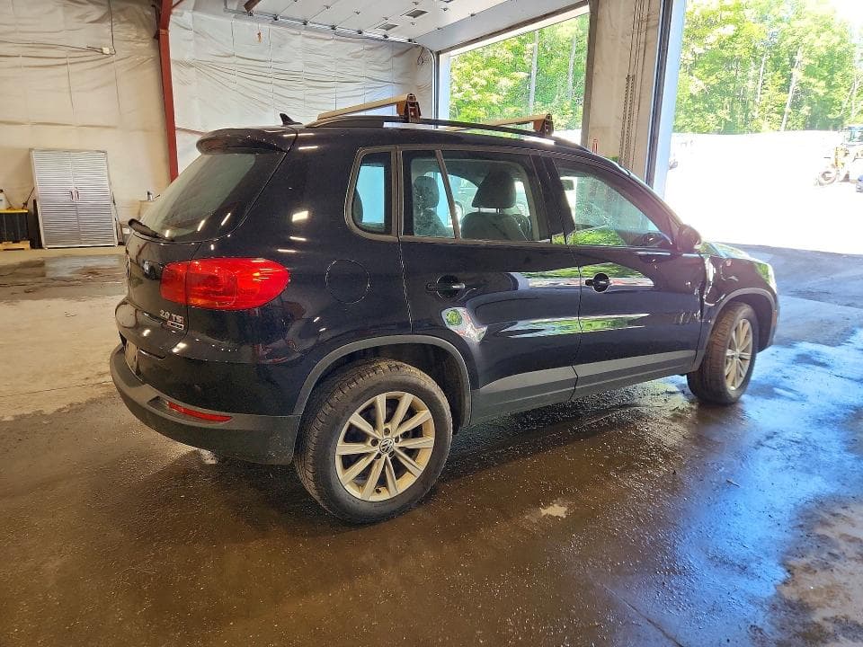 2018 VOLKSWAGEN TIGUAN LIMITED 3