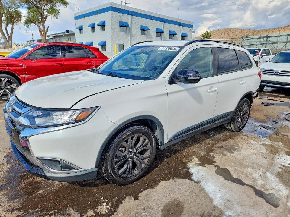 2018 MITSUBISHI OUTLANDER SE - 1