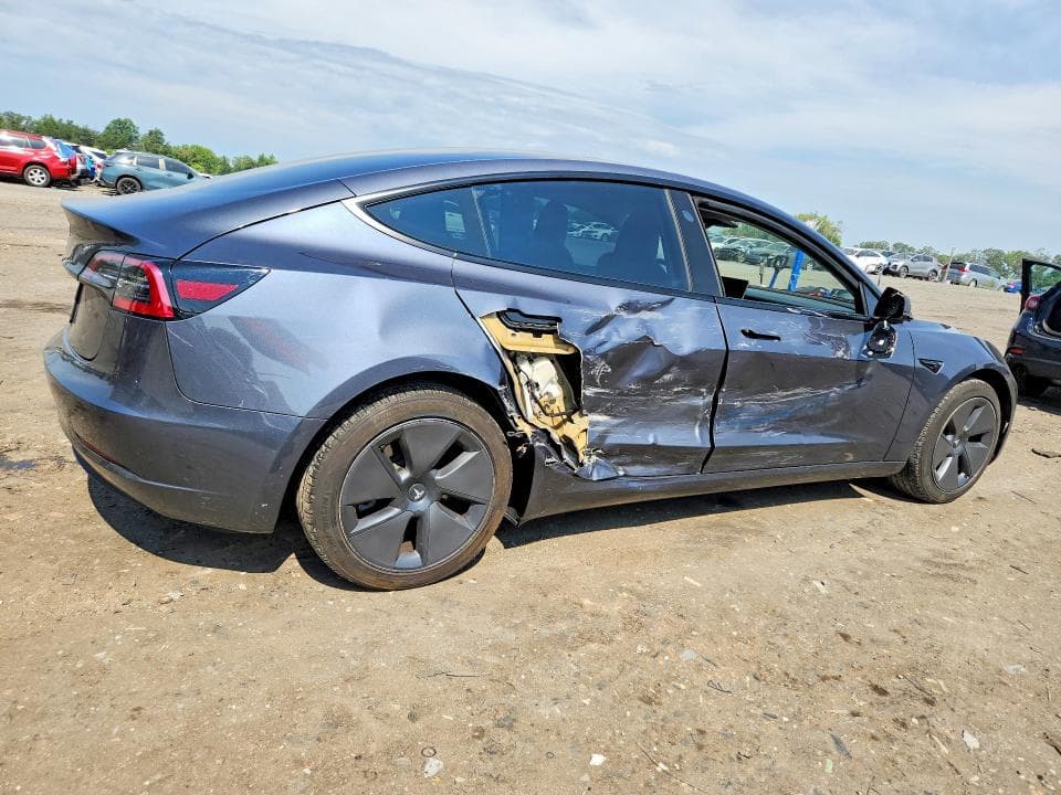 2023 TESLA MODEL 3 3