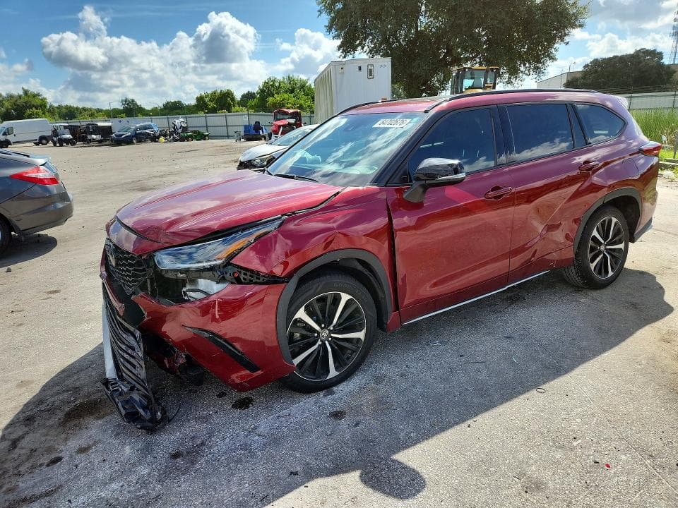 2021 TOYOTA HIGHLANDER XSE - 1