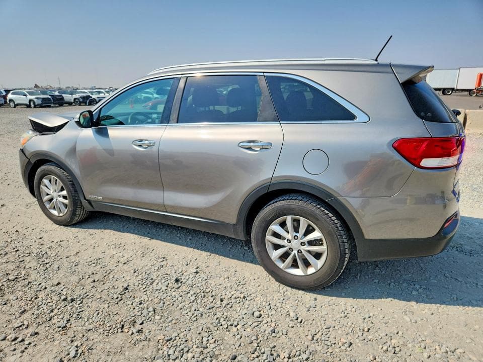 2017 KIA SORENTO LX V6 2