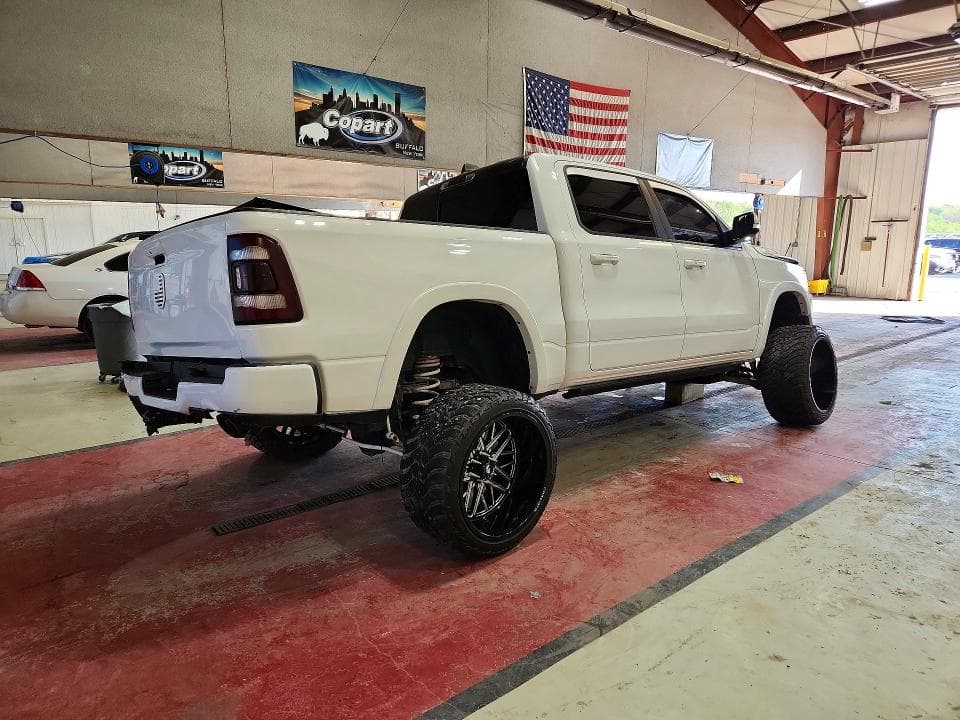 2020 RAM 1500 LARAMIE 3