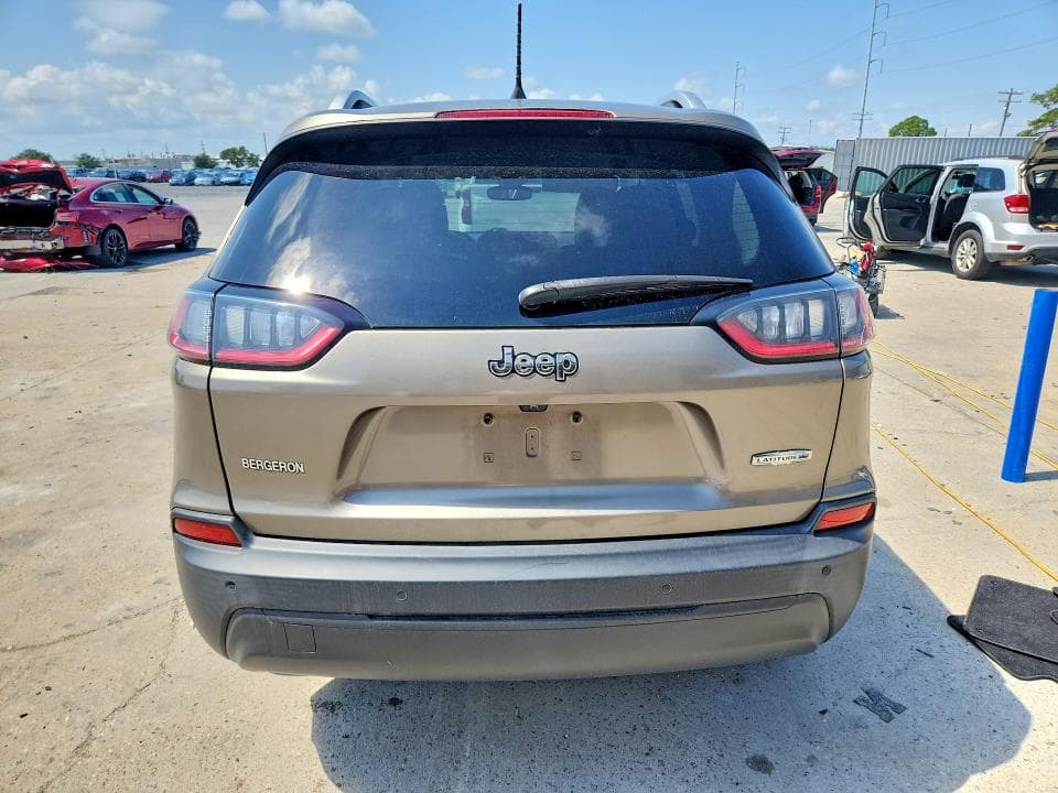 2021 JEEP CHEROKEE LATITUDE PLUS 6