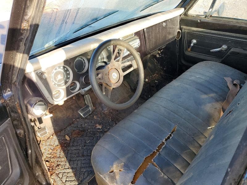 1981 GMC UK 8