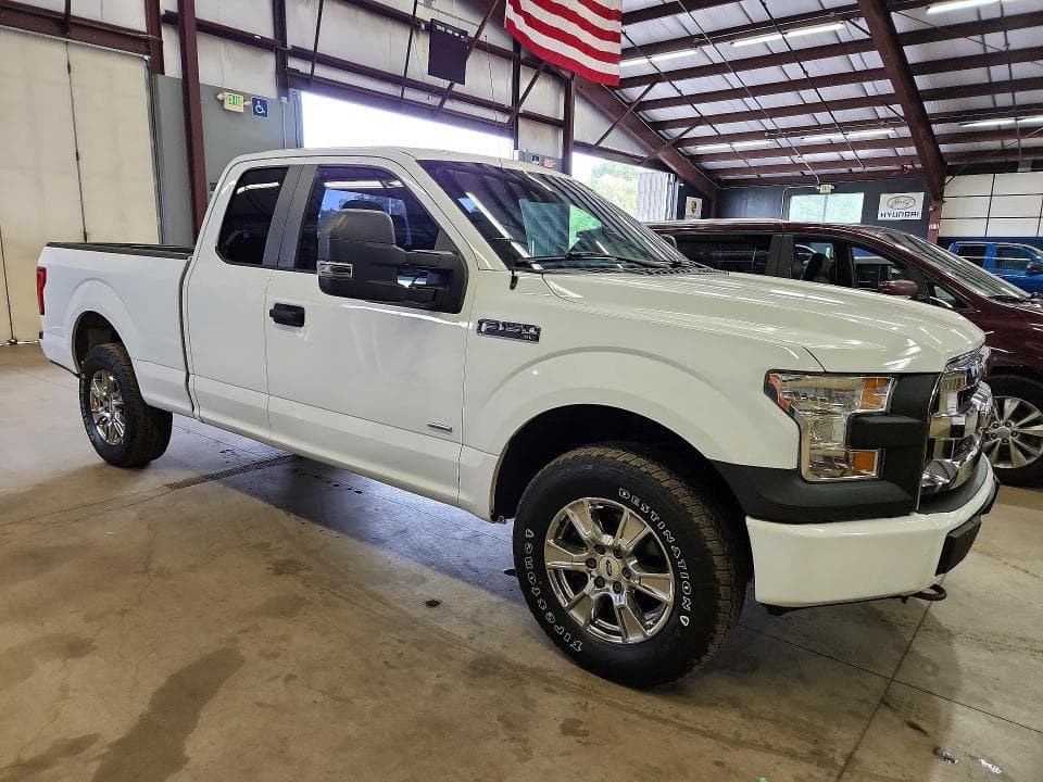 2017 FORD F150 SUPER CAB 4