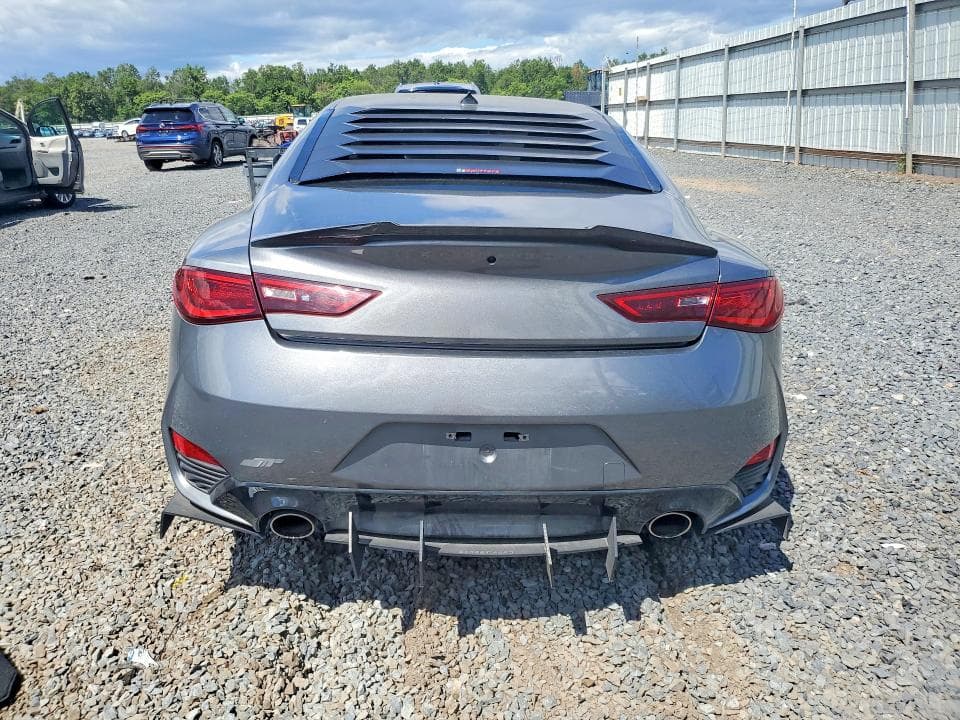 2017 INFINITI Q60 2.0T 6