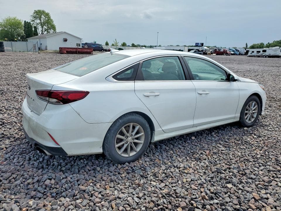 2018 HYUNDAI SONATA SE 3