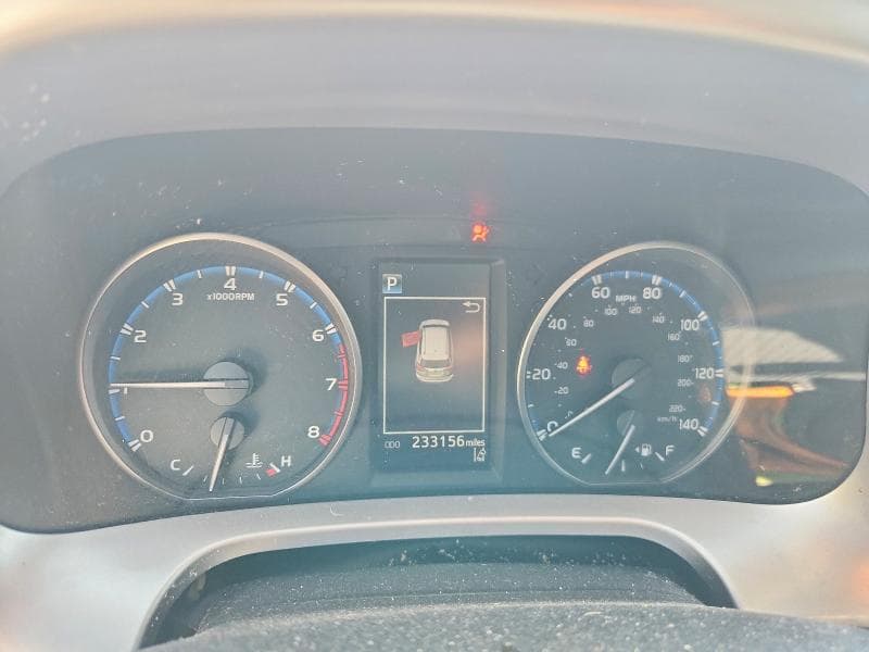 2017 TOYOTA RAV4 LE 9