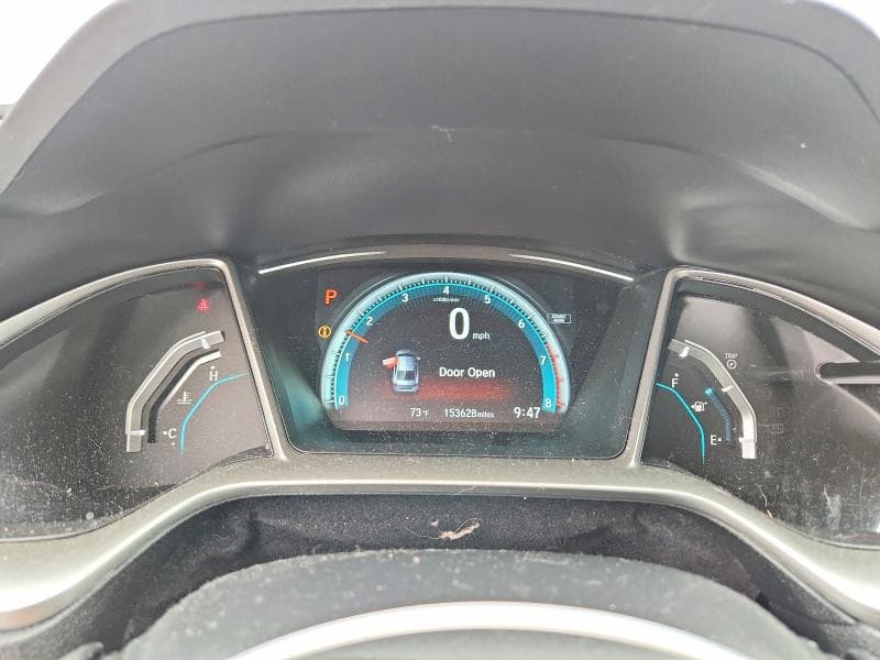 2018 HONDA CIVIC EX 9