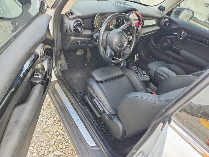 2024 MINI COOPER SE 8