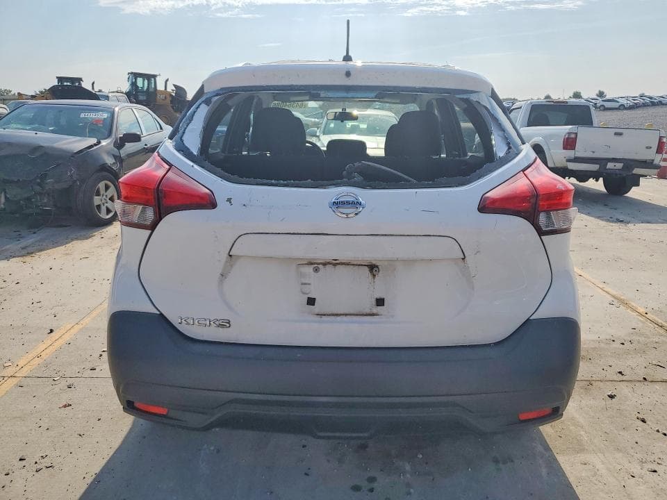 2018 NISSAN KICKS S 6