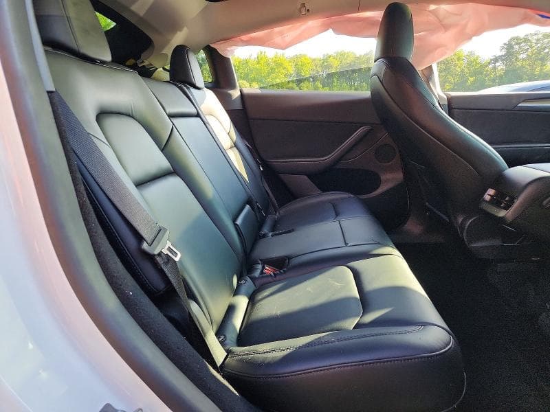 2023 TESLA MODEL Y 10