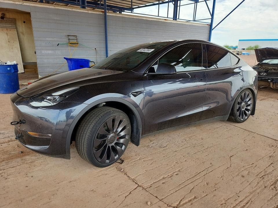 2024 TESLA MODEL Y - 1