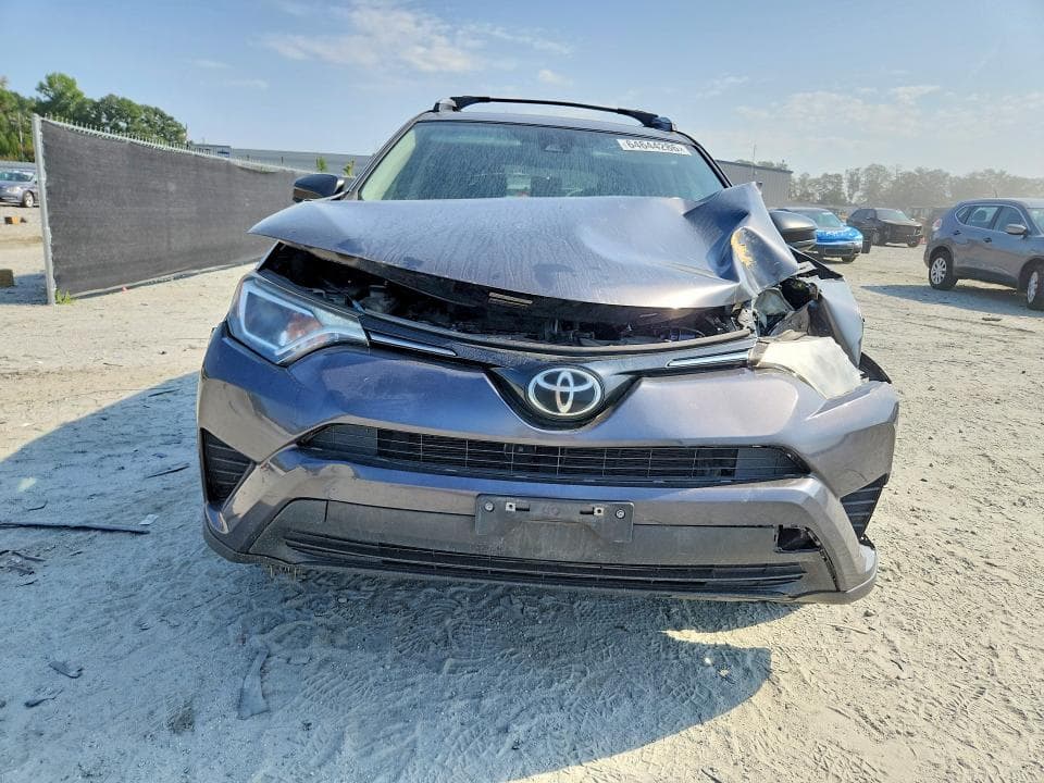 2018 TOYOTA RAV4 LE 5