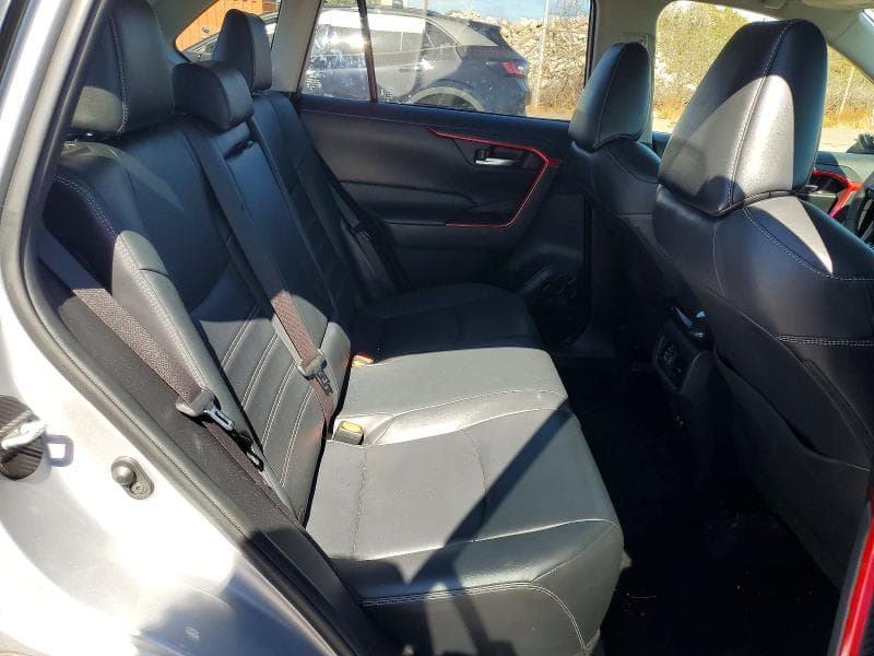 2019 TOYOTA RAV4 XLE PREMIUM 11
