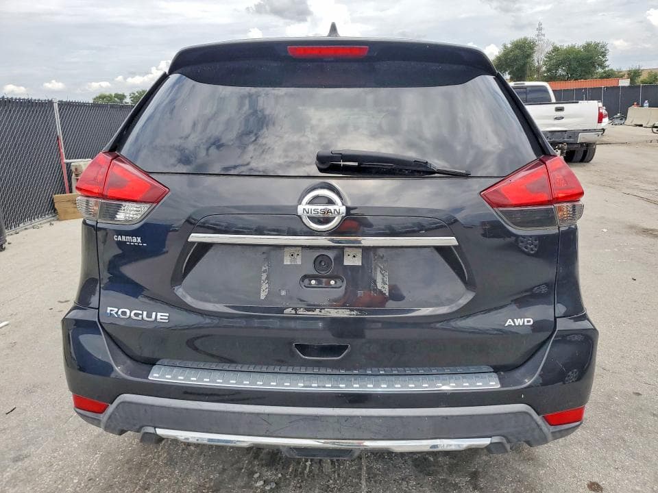 2018 NISSAN ROGUE S 6