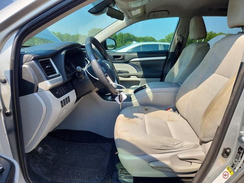2018 TOYOTA HIGHLANDER LE 7