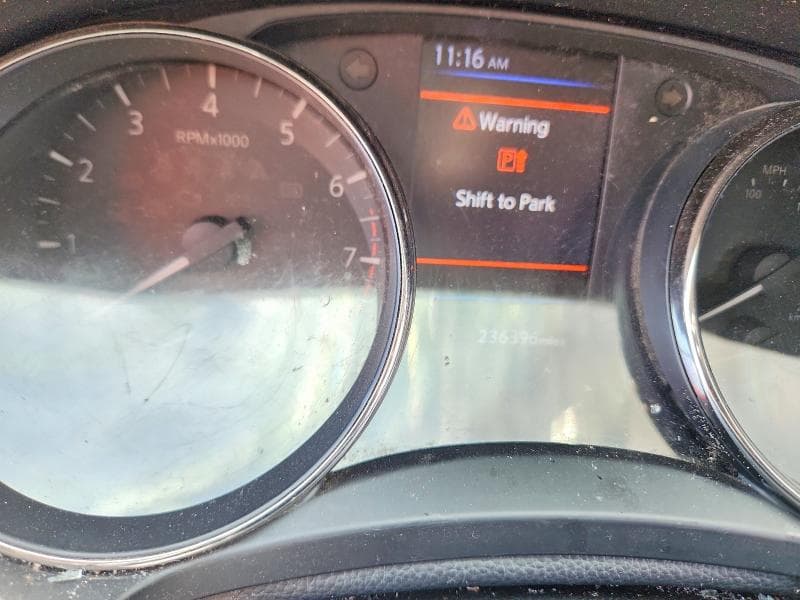 2018 NISSAN ROGUE SV 9