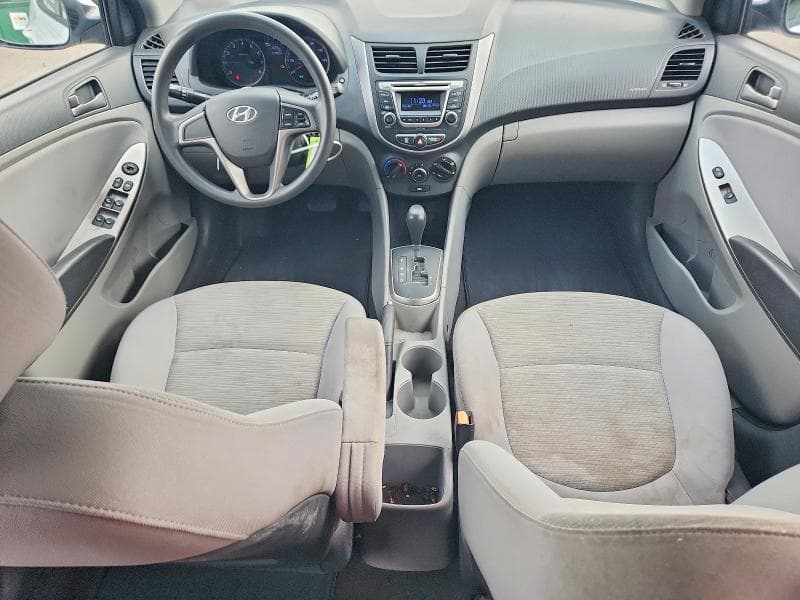 2017 HYUNDAI ACCENT SE 8