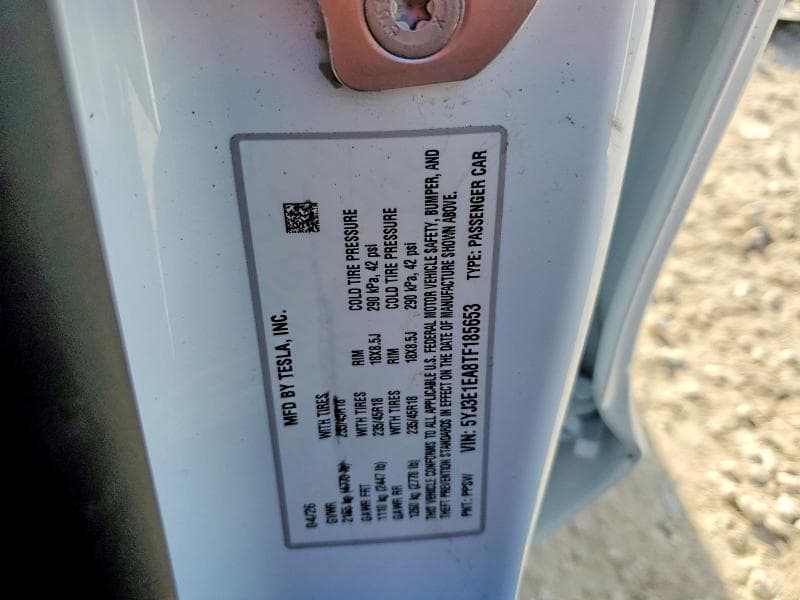 2026 TESLA MODEL 3 13