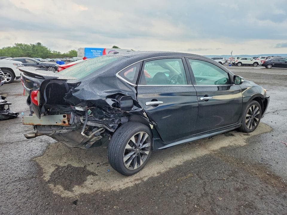 2019 NISSAN SENTRA SR 3