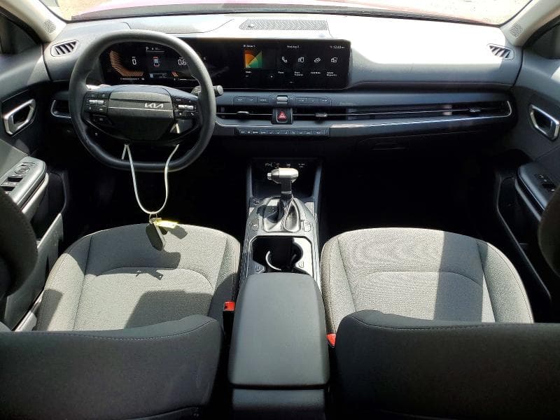 2025 KIA K4 LXS 8