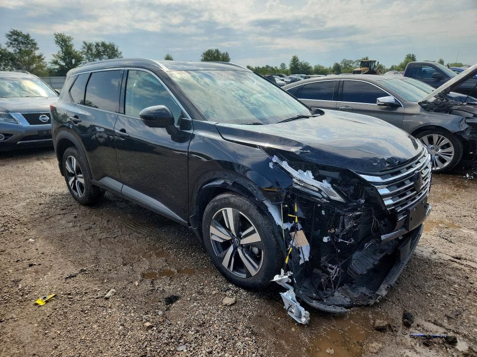 2024 NISSAN ROGUE SL 4