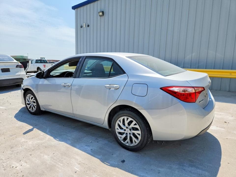 2018 TOYOTA COROLLA LE 2