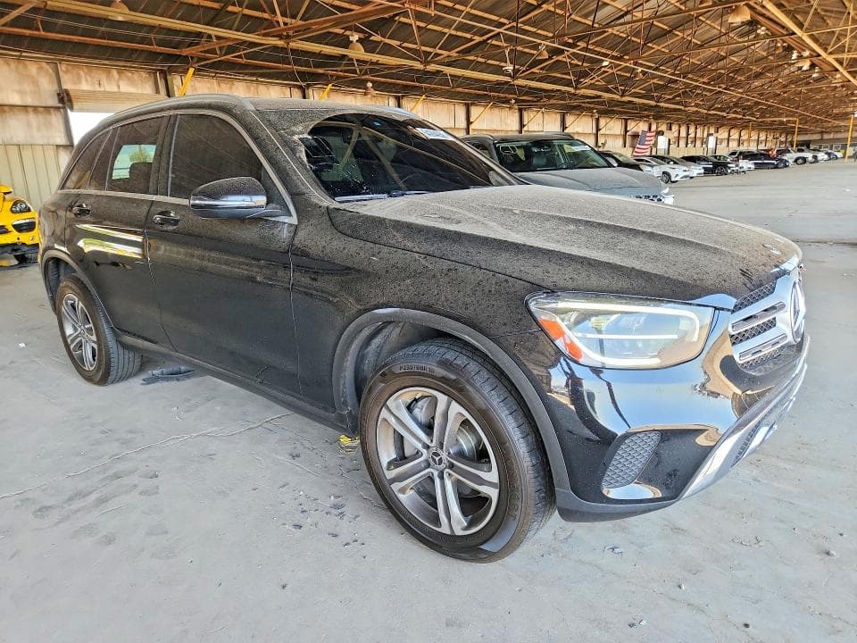 2020 MERCEDES-BENZ GLC 300 4