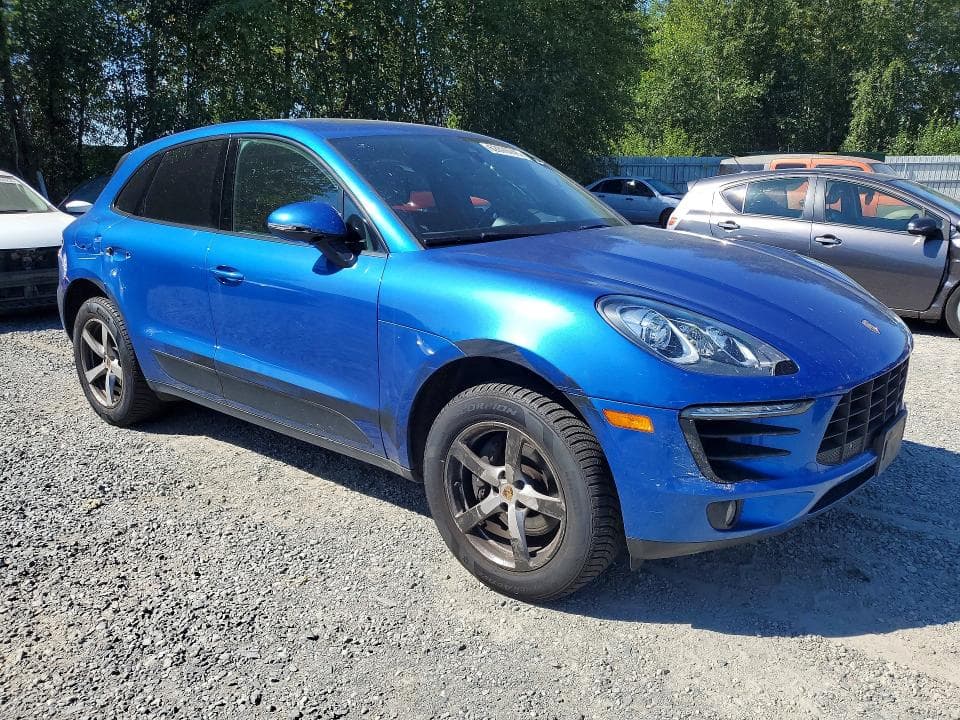 2018 PORSCHE MACAN 4