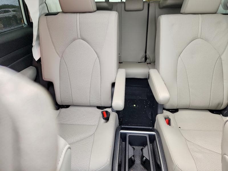 2026 TOYOTA GRAND HIGHLANDER LIMITED 10