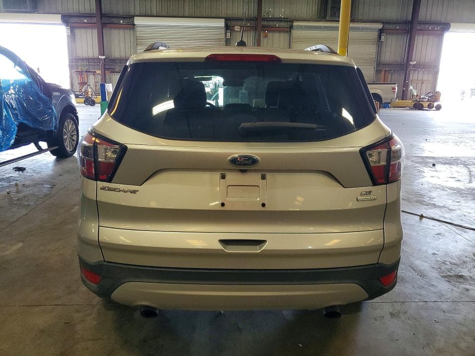 2018 FORD ESCAPE SE 6