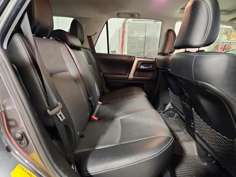 2018 TOYOTA 4RUNNER LIMITED 11