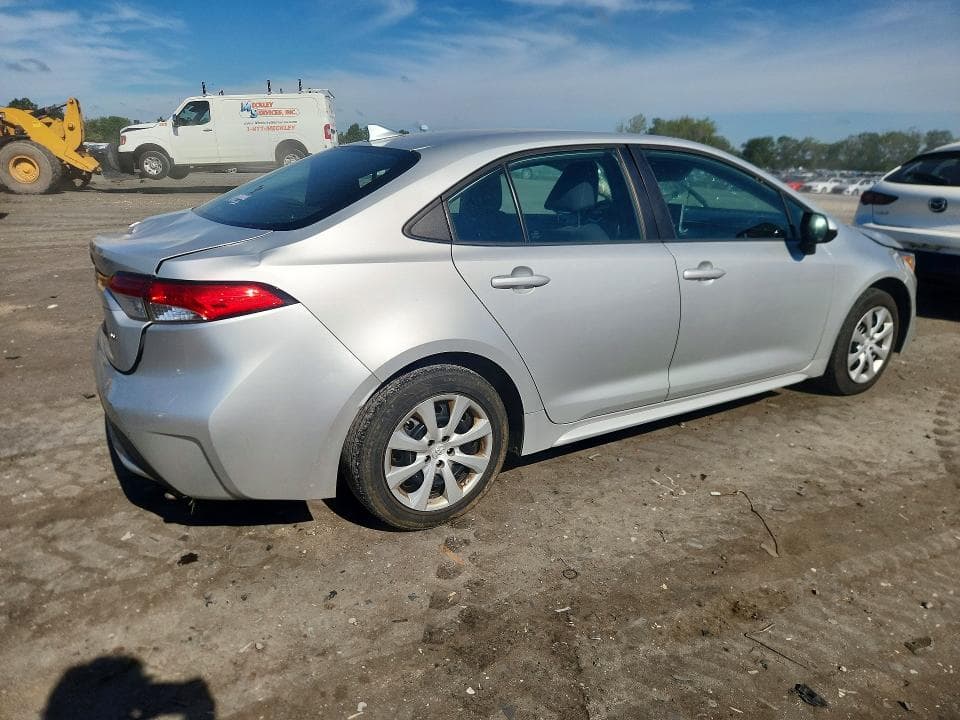 2020 TOYOTA COROLLA LE 3