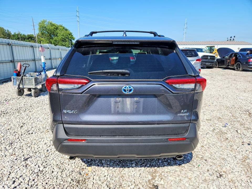 2019 TOYOTA RAV4 LE 6