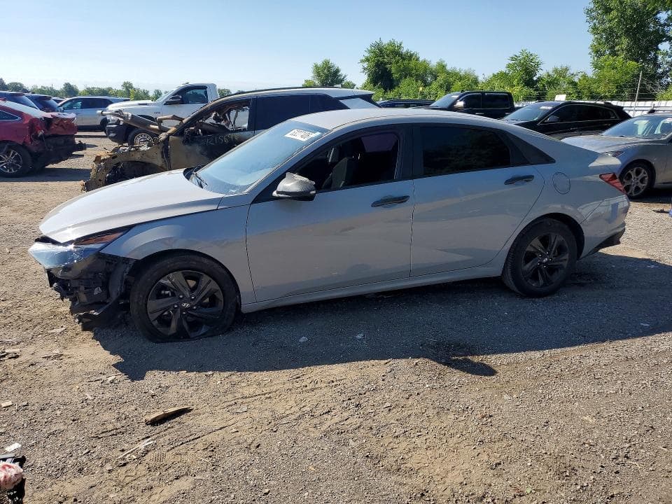 2022 HYUNDAI ELANTRA SEL - 1
