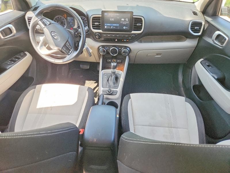 2022 HYUNDAI VENUE SEL 8