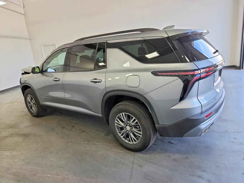 2026 CHEVROLET TRAVERSE 2