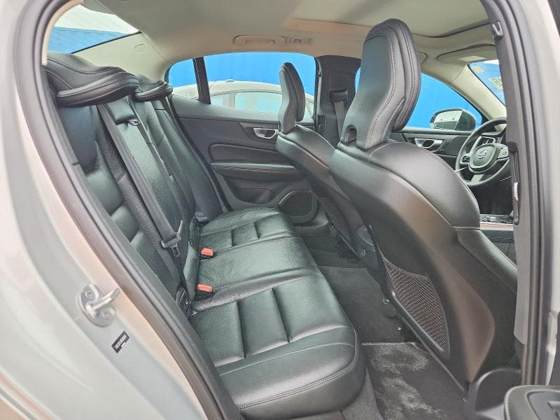 2024 VOLVO S60 PLUS 10
