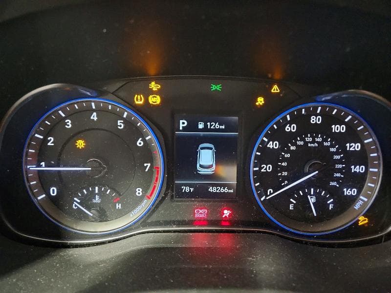 2020 HYUNDAI KONA SEL 9