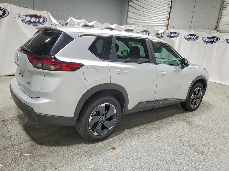 2025 NISSAN ROGUE SV 3