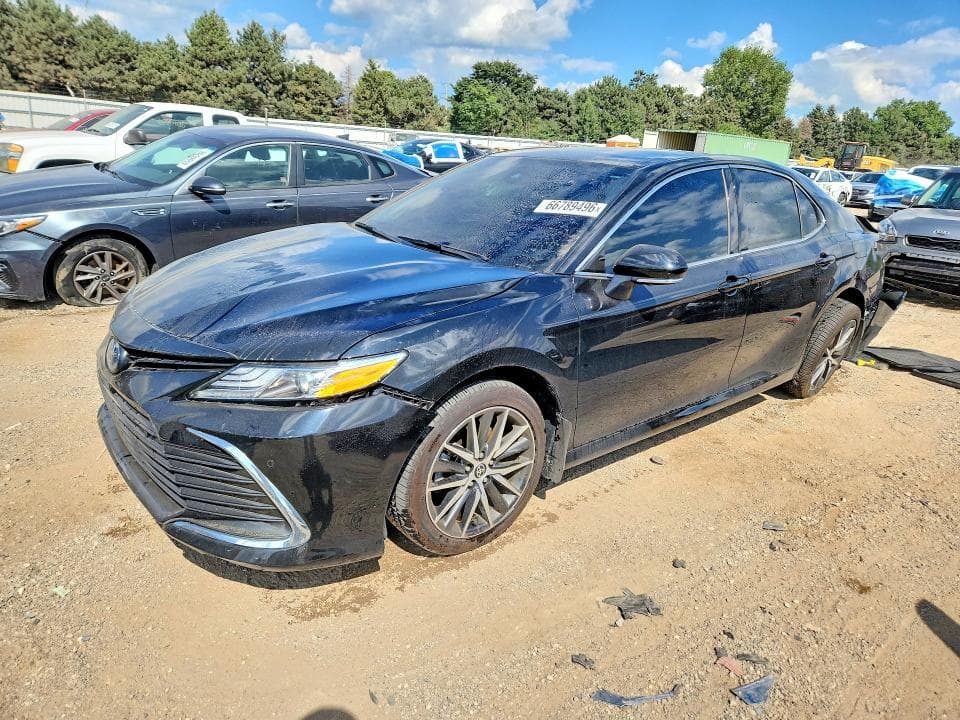 2023 TOYOTA CAMRY XLE - 1