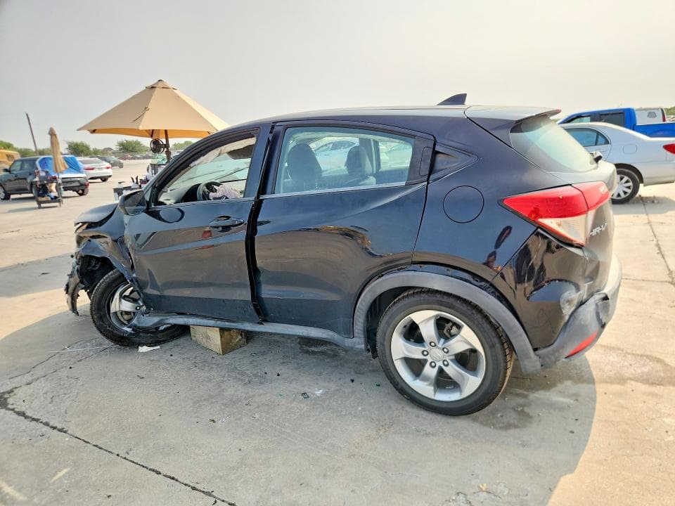 2019 HONDA HR-V LX 2